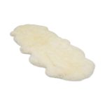 Gently vit - dubbelt långhårigt fårskinn