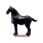 Tang Horse skulptur svart
