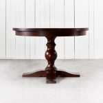 Provence matbord rich brown