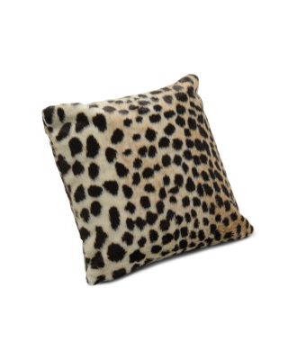 Leo - kuddfodral i konstmaterial