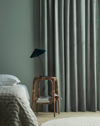 Ellos - Mörkläggande veckbandslängd Inez dubbel bredd