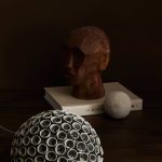 Ellos - Bordslampa Anemon - Grå