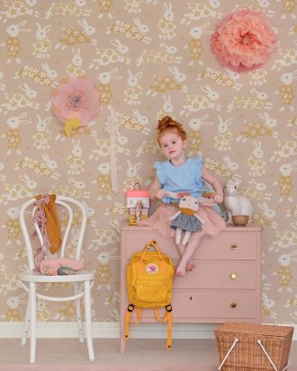 Majvillan - Tapet Garden party - Rosa