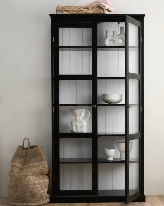 Ellos - Vitrinskåp Wilma - Svart