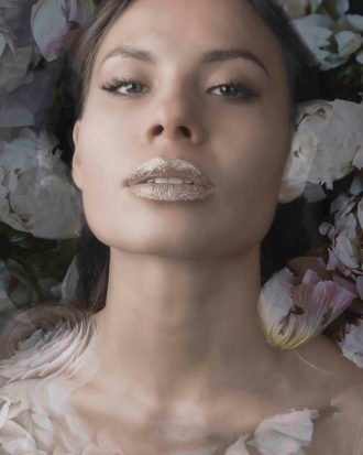 Love Warriors - Poster Enlightened 70x100 - Multi - 70X100