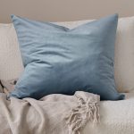 Ellos - Kuddfodral Nora i sammet - Blå - 60X60