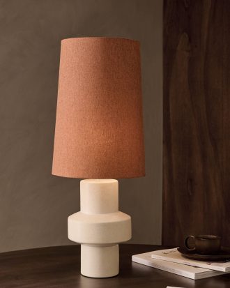 Ellos - Bordslampa Haley - Beige