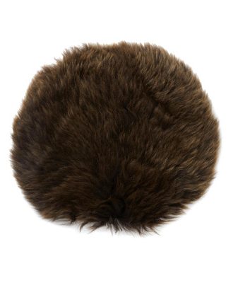 Gently naturbrun - rund stolsdyna i långhårigt fårskinn