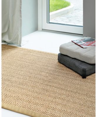 Tuna gold - bandkantad sisalmatta