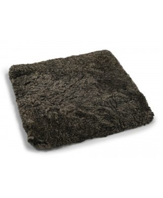 Curly pad brunmelerad - fyrkantig stolsdyna med stoppning i lockigt fårskinn