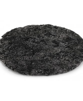Curly pad mörkgrå - rund stolsdyna med stoppning i lockigt fårskinn