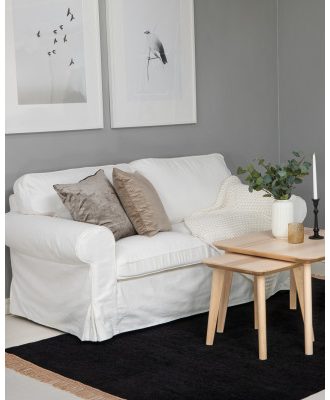 Dover black - handvävd viskosmatta