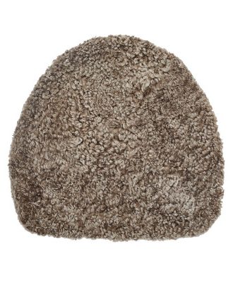 Curly pad forma sahara - rundad stolsdyna med stoppning i lockigt fårskinn