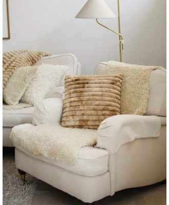 Stripy toffee - kudde i konstmaterial