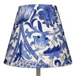 Bergo Lampskärmar Alf 20 Lodden - Lampskärmar Textil China Blue