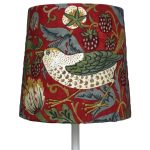 Bergo Lampskärmar Sixten 17 Strawberry Thief - Lampskärmar Textil Röd