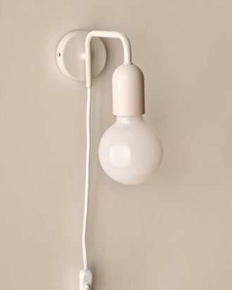 &Home - Vägglampa John - Vit