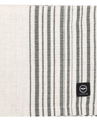 Recycled By Wille Charles Bordsduk Ecru/olive 140x250 Cm - Dukar & löpare Återvunnen Bomull Olivgrön