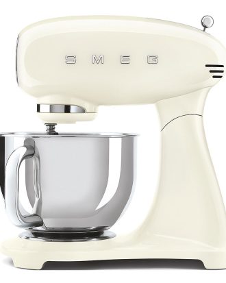 Smeg Köksmaskin 4,8 L - Matberedare & Assistenter Aluminium Creme