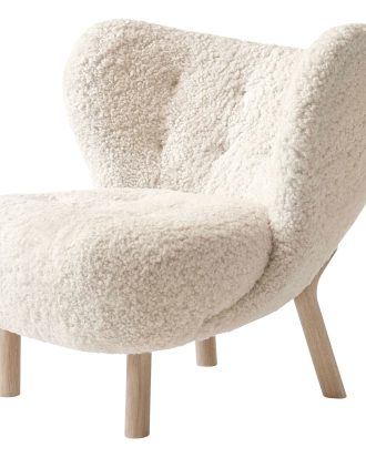 &Tradition Lilla Petra Loungestol Vb1 Vitoljad Ek / Fårskinn Moonlight - Fåtöljer Trä Sheepskin Moonlight